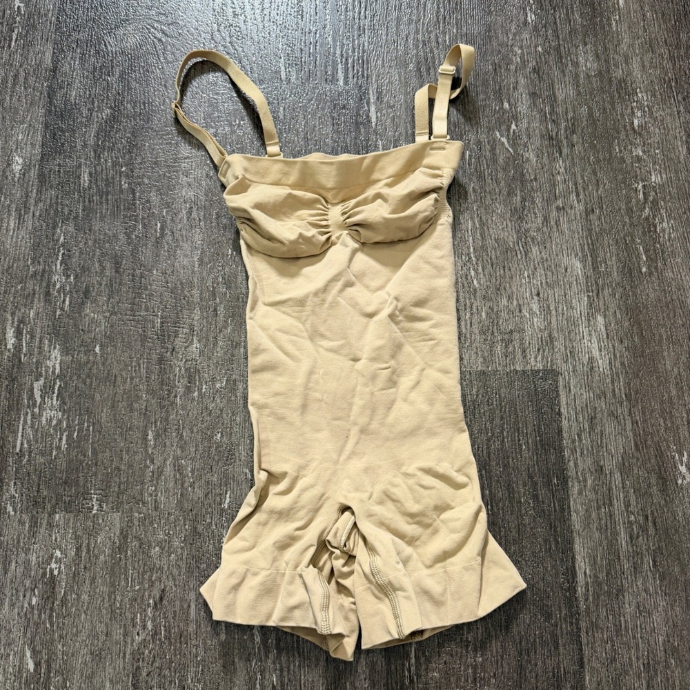 SKIMS Sculpting Bodysuit Beige Tank Style Compression Shapewear XS NWOT